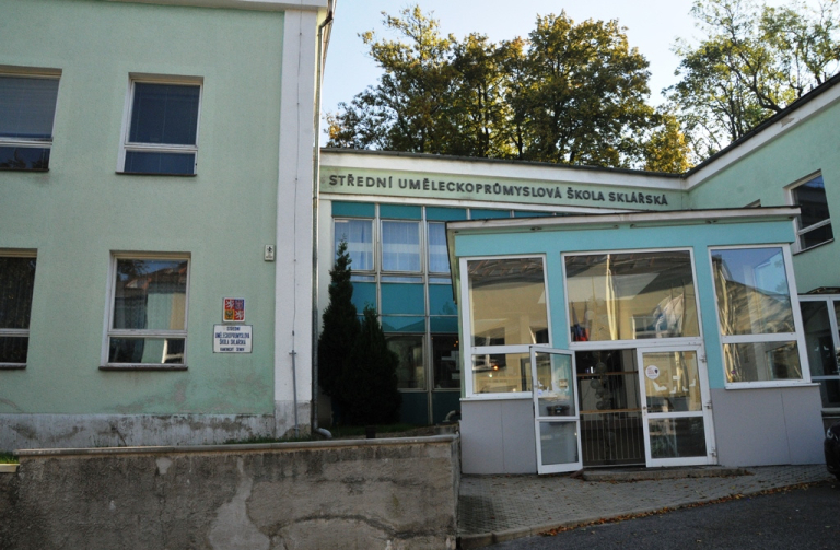 Zahraniční stážisté na sklářské škole v Kamenickém Šenově